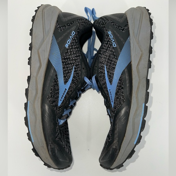 Nice Brooks Divide 1 Women's Trail Running Shoes Size 9 B (Medium) Black Blue - Picture 5 of 9